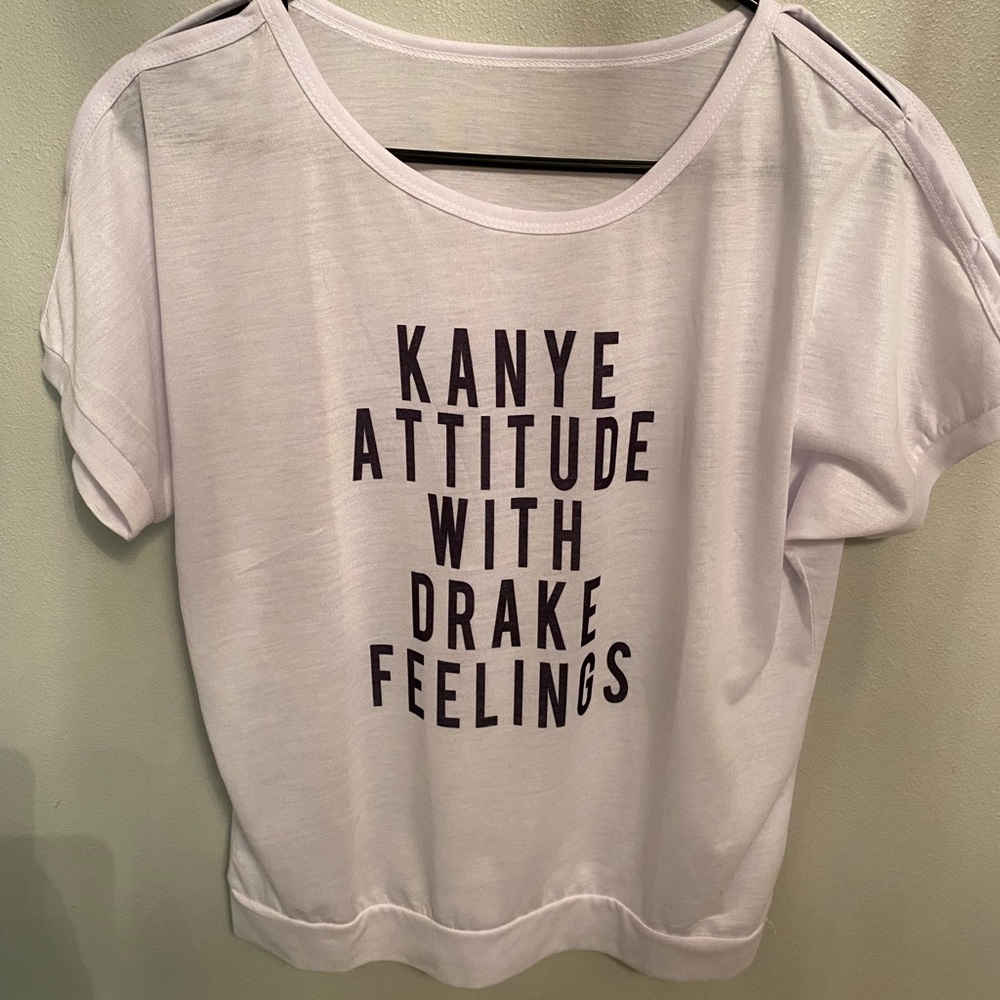 NWOT Fashion Nova Graphic tee
